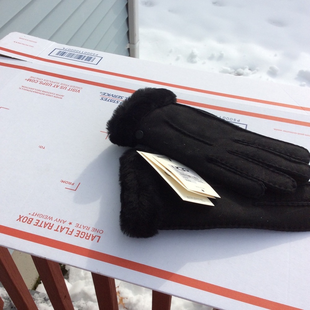 Ugg Carter gloves - Picture 2 of 5